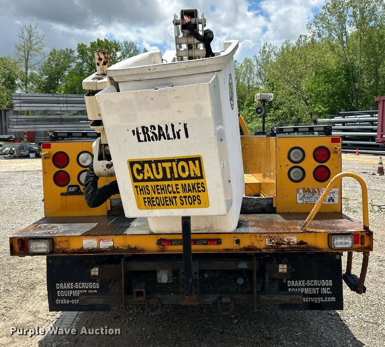 image for item EK8015 2009 Ford F550 Super Duty XL bucket truck