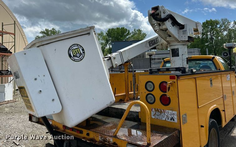 image for item EK8015 2009 Ford F550 Super Duty XL bucket truck