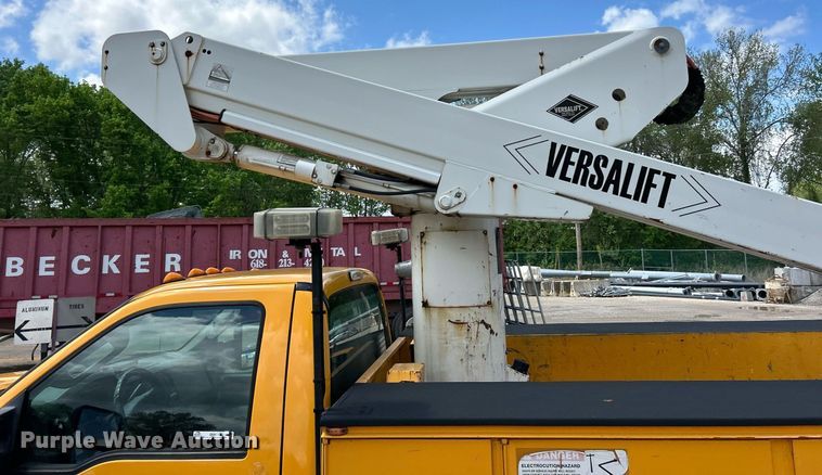 image for item EK8015 2009 Ford F550 Super Duty XL bucket truck