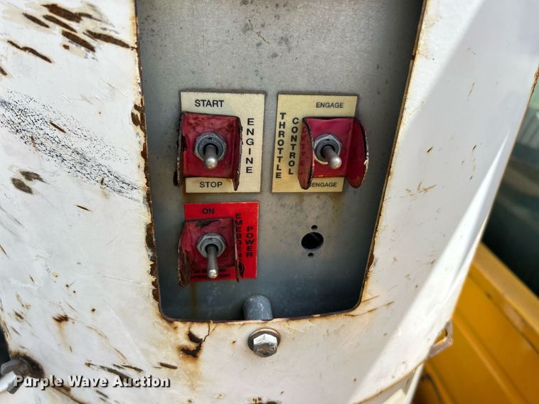 image for item EK8015 2009 Ford F550 Super Duty XL bucket truck