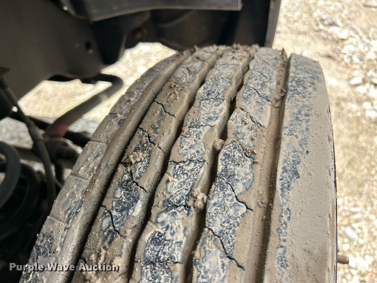 image for item EK8015 2009 Ford F550 Super Duty XL bucket truck