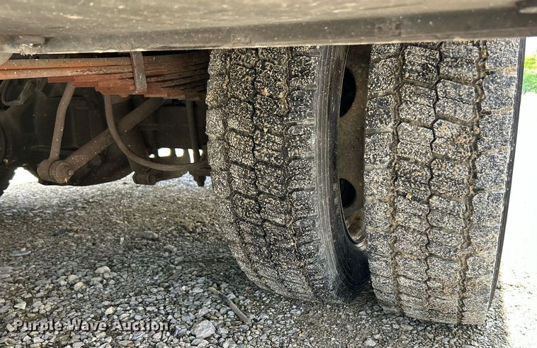 image for item EK8015 2009 Ford F550 Super Duty XL bucket truck