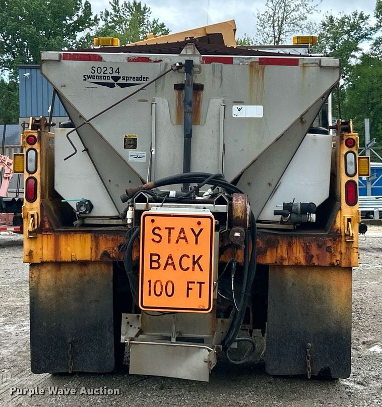 image for item EK8016 2006 International SA525 dump truck