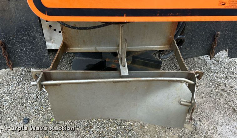 image for item EK8016 2006 International SA525 dump truck