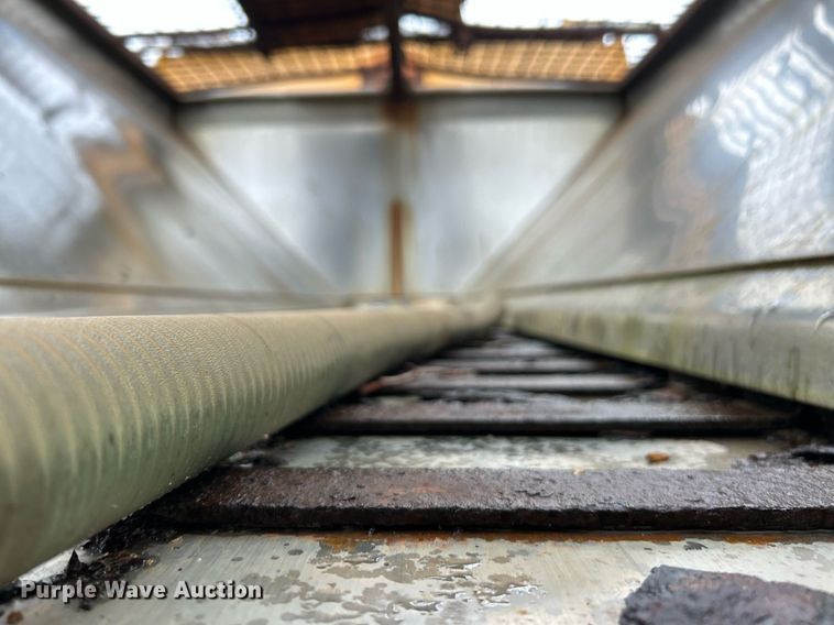 image for item EK8016 2006 International SA525 dump truck