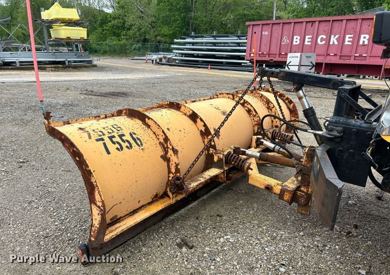 image for item EK8016 2006 International SA525 dump truck