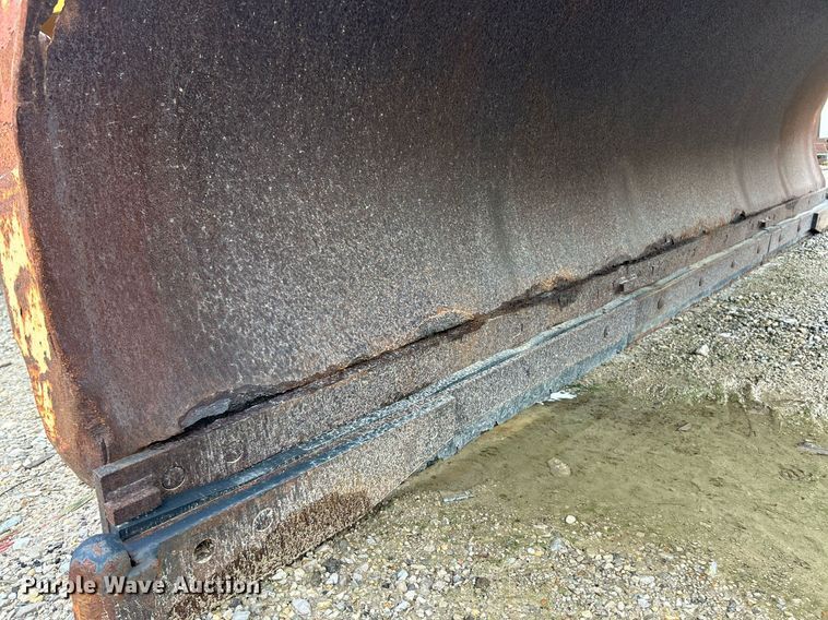 image for item EK8016 2006 International SA525 dump truck