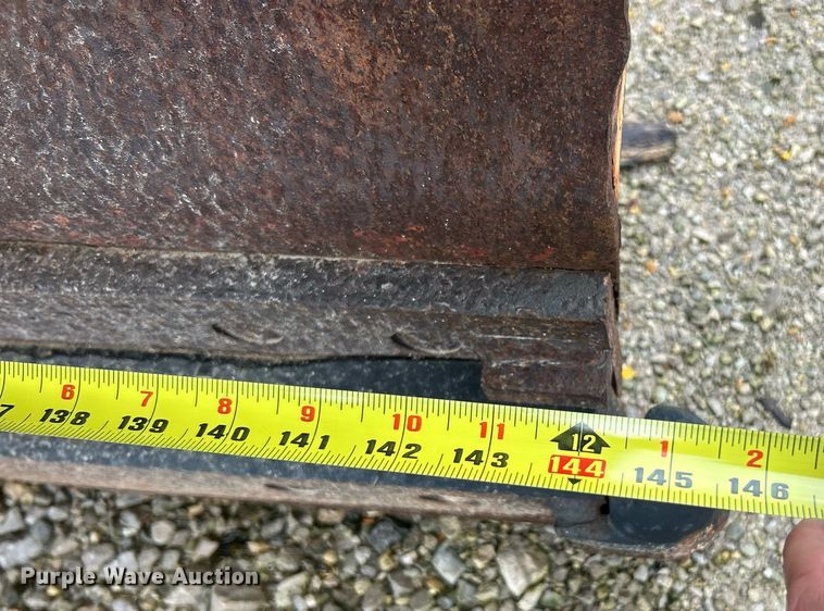 image for item EK8016 2006 International SA525 dump truck