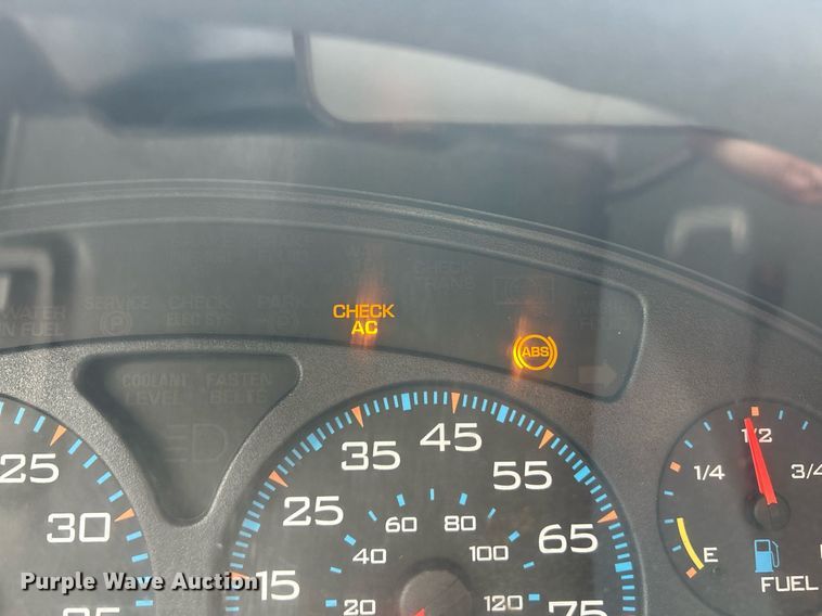 image for item EK8016 2006 International SA525 dump truck