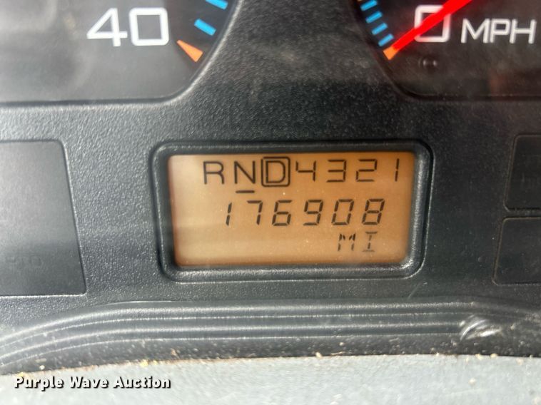 image for item EK8016 2006 International SA525 dump truck