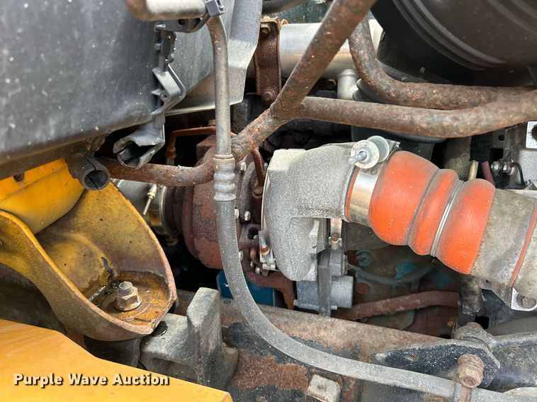 image for item EK8016 2006 International SA525 dump truck