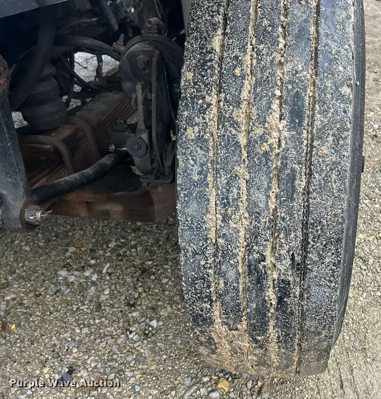 image for item EK8016 2006 International SA525 dump truck