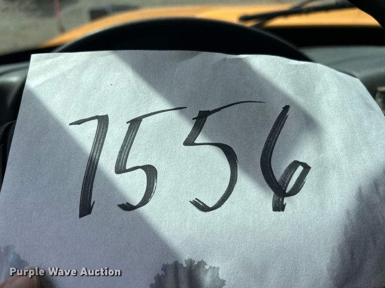 image for item EK8016 2006 International SA525 dump truck