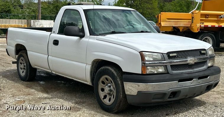 image for item EK8022 2005 Chevrolet Silverado 1500 pickup truck