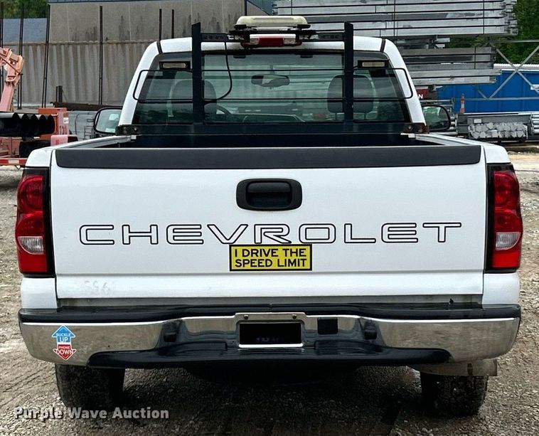 image for item EK8022 2005 Chevrolet Silverado 1500 pickup truck
