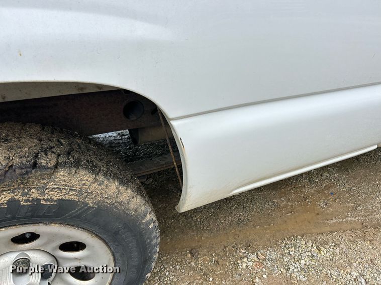 image for item EK8022 2005 Chevrolet Silverado 1500 pickup truck