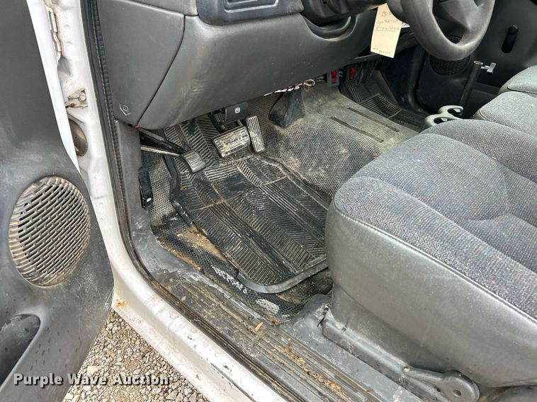 image for item EK8022 2005 Chevrolet Silverado 1500 pickup truck