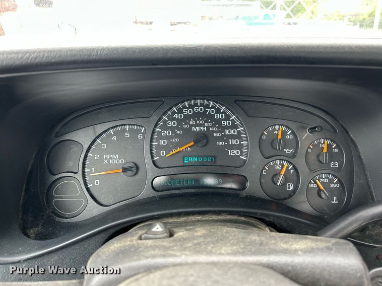 image for item EK8022 2005 Chevrolet Silverado 1500 pickup truck