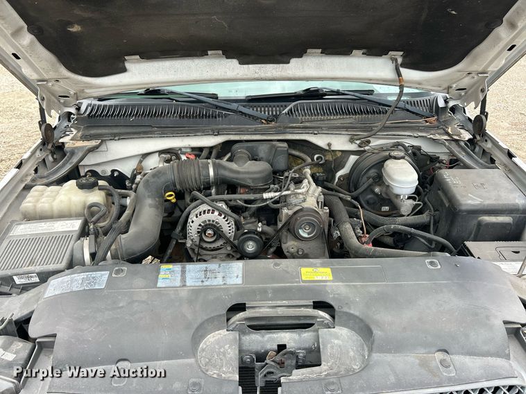 image for item EK8022 2005 Chevrolet Silverado 1500 pickup truck