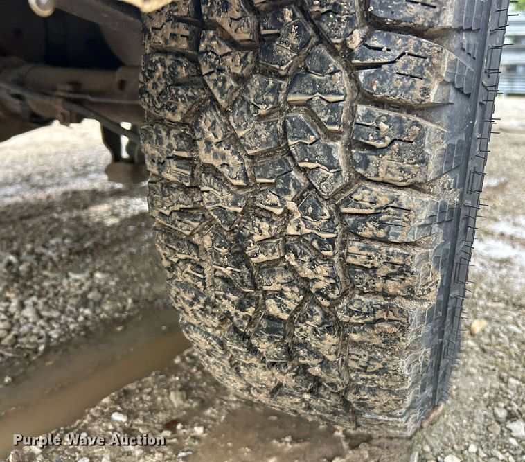 image for item EK8022 2005 Chevrolet Silverado 1500 pickup truck