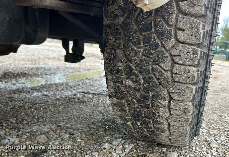 image for item EK8022 2005 Chevrolet Silverado 1500 pickup truck