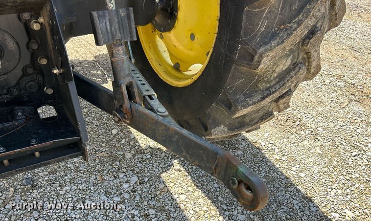 image for item EK8023 2003 John Deere 5220 tractor