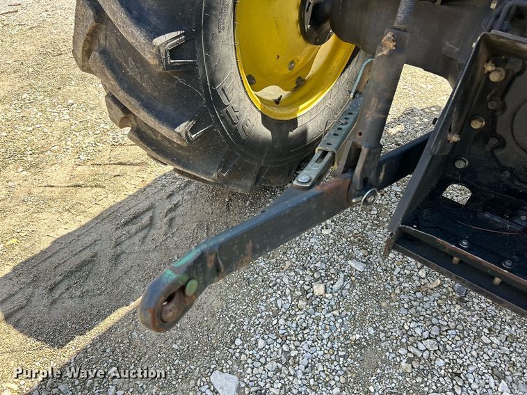 image for item EK8023 2003 John Deere 5220 tractor