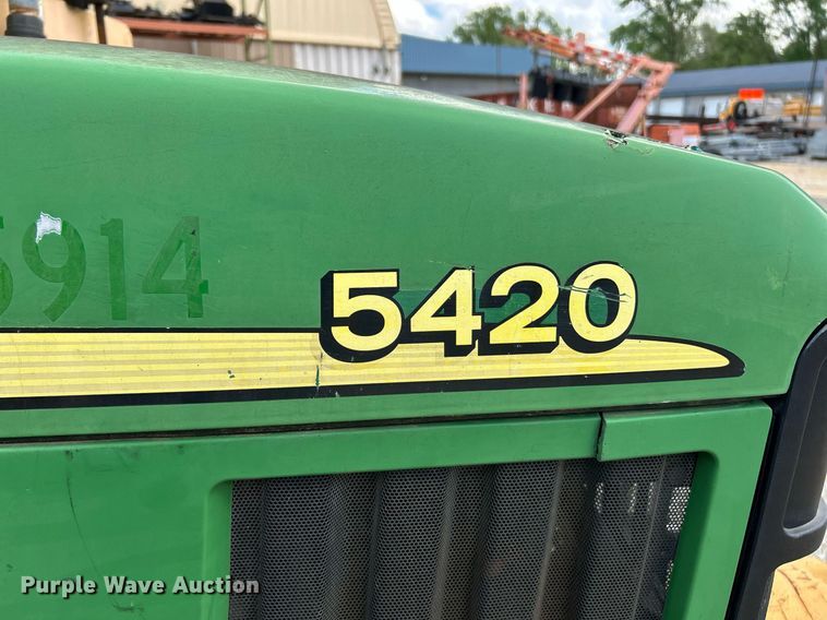 image for item EK8024 2004 John Deere 5420 tractor