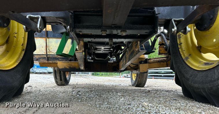 image for item EK8024 2004 John Deere 5420 tractor