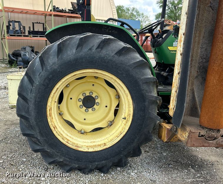 image for item EK8024 2004 John Deere 5420 tractor