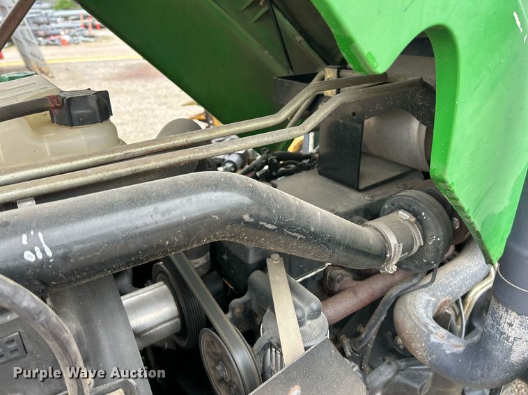 image for item EK8025 2005 John Deere 5325 tractor