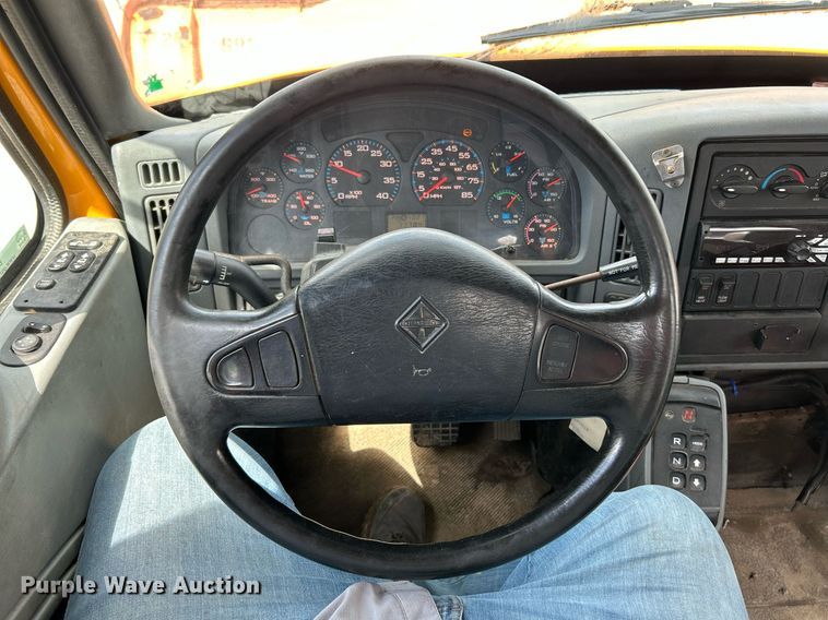 image for item EK8026 2003 International 7400 flatbed truck