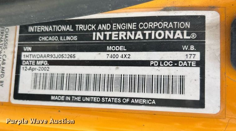 image for item EK8026 2003 International 7400 flatbed truck