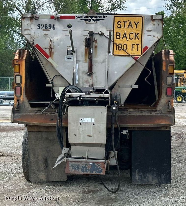 image for item EK8027 2010 Mack Granite dump truck