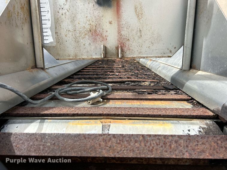 image for item EK8027 2010 Mack Granite dump truck