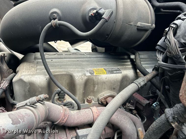 image for item EK8027 2010 Mack Granite dump truck