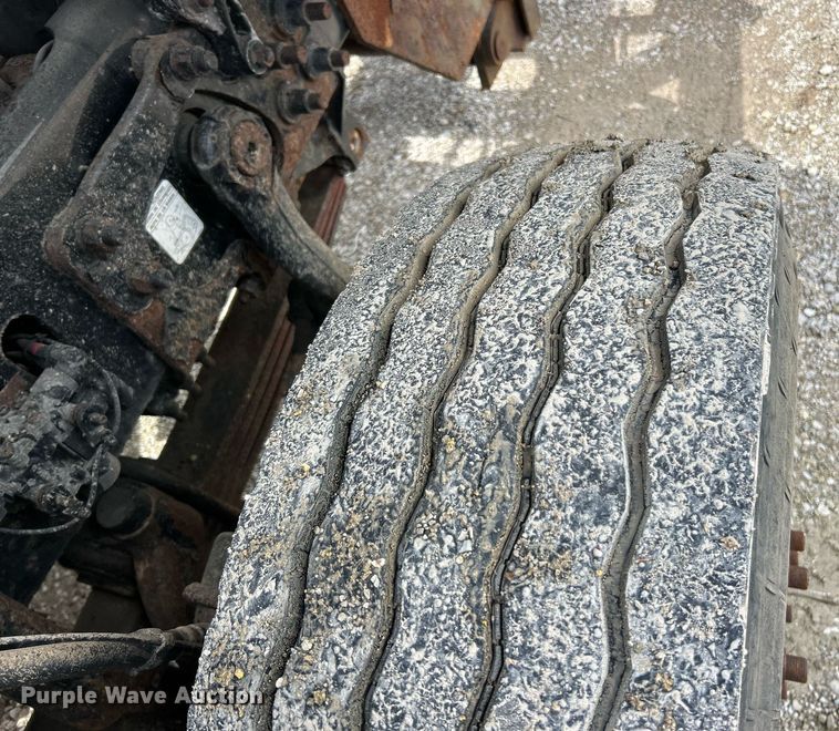 image for item EK8027 2010 Mack Granite dump truck