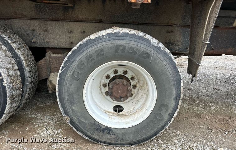 image for item EK8027 2010 Mack Granite dump truck