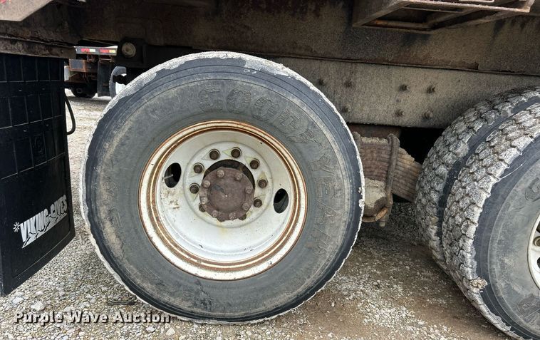 image for item EK8027 2010 Mack Granite dump truck