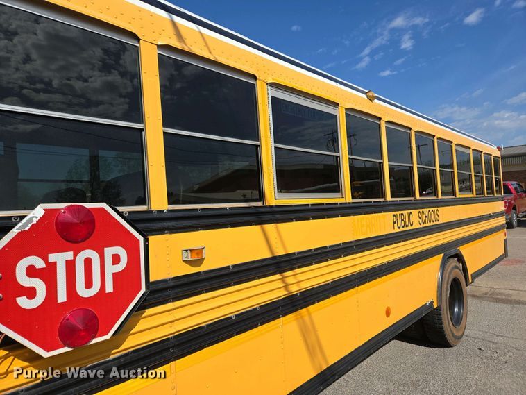 image for item EL2004 2007 Blue Bird school bus