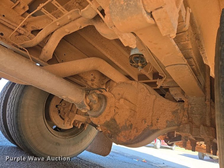 image for item EL2004 2007 Blue Bird school bus