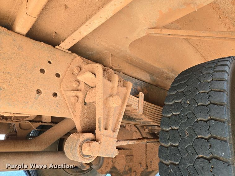 image for item EL2004 2007 Blue Bird school bus