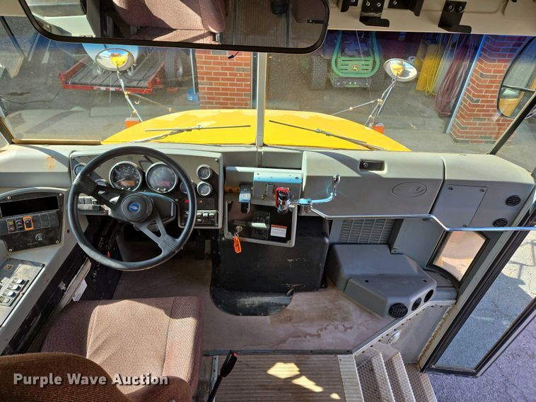 image for item EL2004 2007 Blue Bird school bus