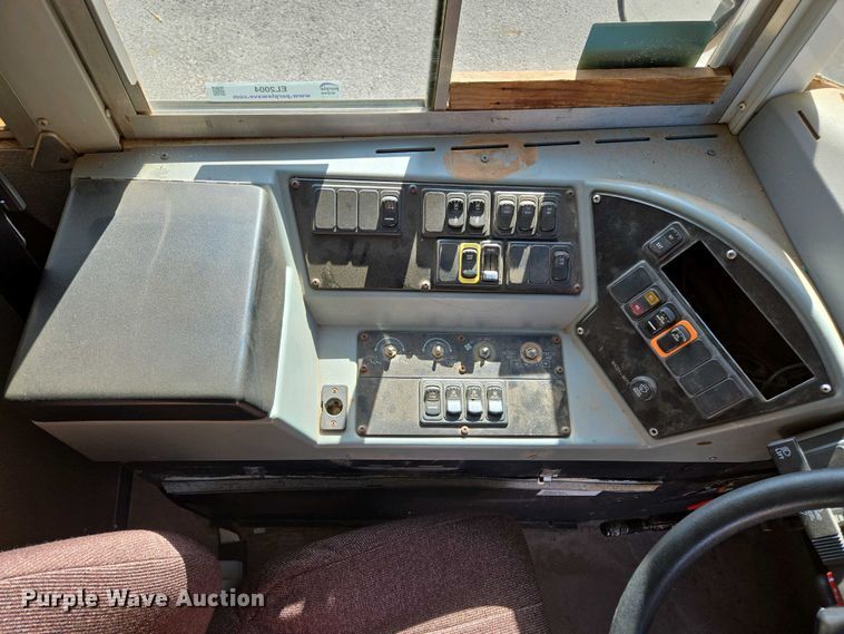 image for item EL2004 2007 Blue Bird school bus