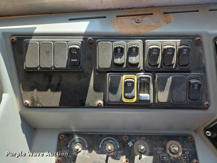 image for item EL2004 2007 Blue Bird school bus