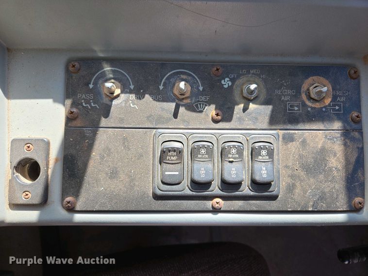 image for item EL2004 2007 Blue Bird school bus