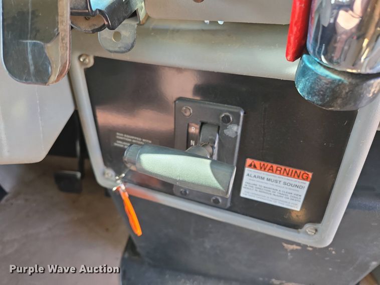 image for item EL2004 2007 Blue Bird school bus