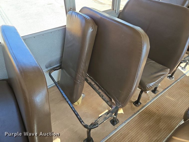 image for item EL2004 2007 Blue Bird school bus