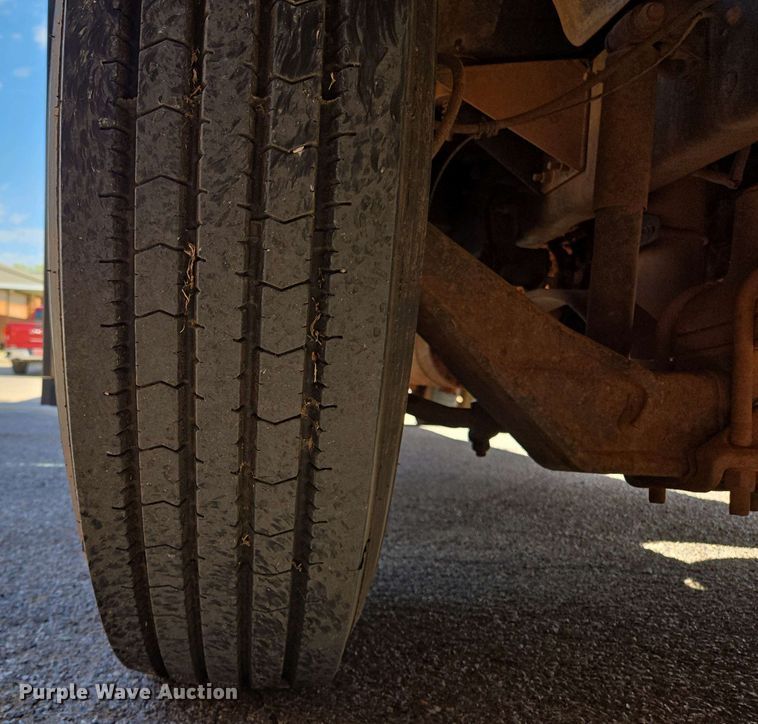 image for item EL2004 2007 Blue Bird school bus