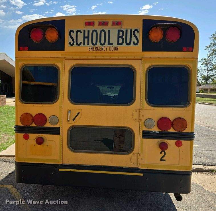 image for item EL2005 2009 Chevrolet 3500 school bus